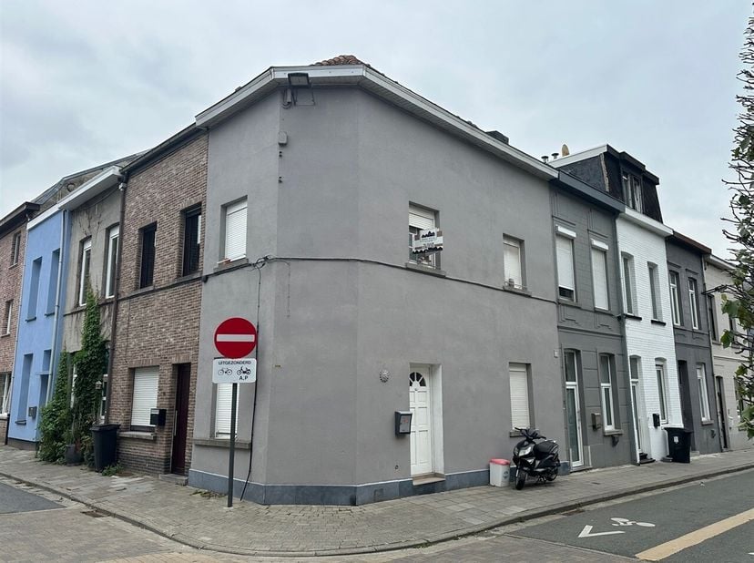 Maison à louer
                    à 9300 Aalst