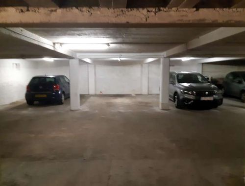                                         Garage te koop in Antwerpen, € 24.500

