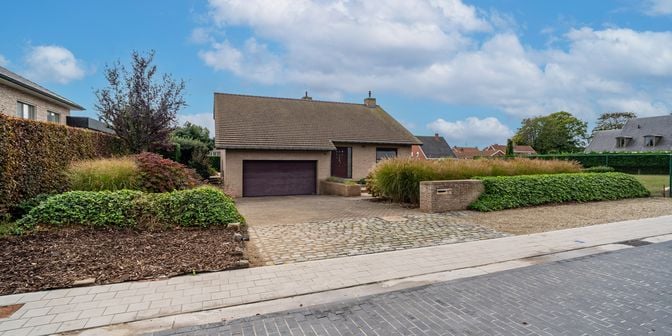 Huis te koop in Wielsbekestraat 80, 8780 Oostrozebeke