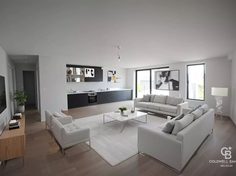 Au cur du quartier universitaire dIxelles, bel appartement de ± 149 m² avec sa terrasse situé au 2ème étage sur 3 dans une petite copropriété.<br />
I