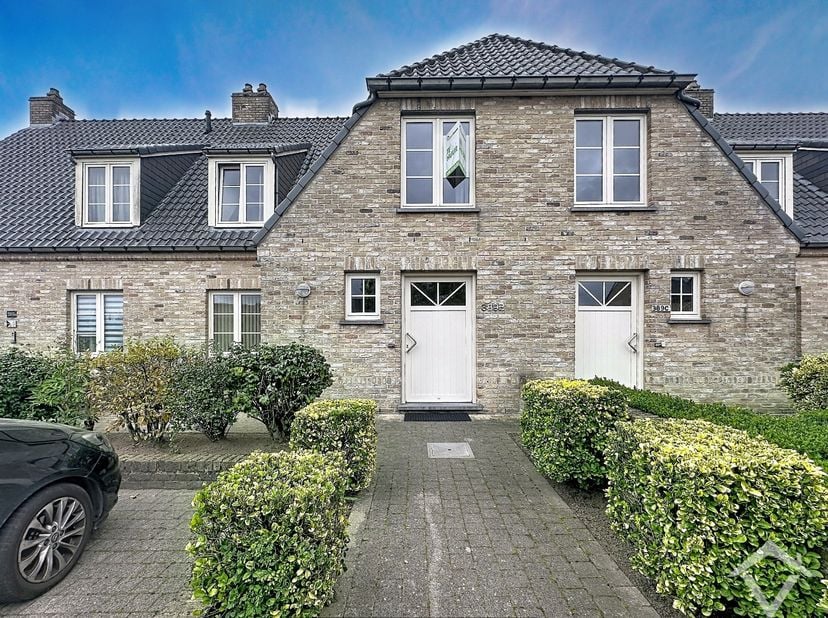 Maison à louer à Stationsstraat 389 - B,
                    8480 Eernegem