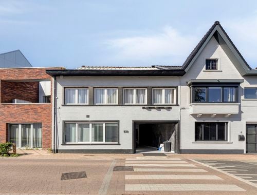                                         Bel-étage à vendre à Serskamp, € 449.000
