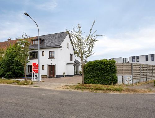                                         Woning te koop in Geel, € 349.000
