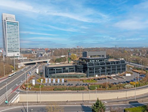                                         Espace de bureaux à louer à Sint-Denijs-Westrem, € 6.625
