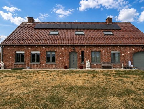                                         Woning te huur in Ruiselede, € 1.070
