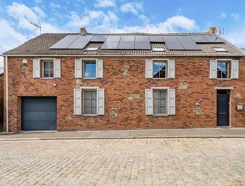                                         Woning te koop in Harmignies, € 375.000
