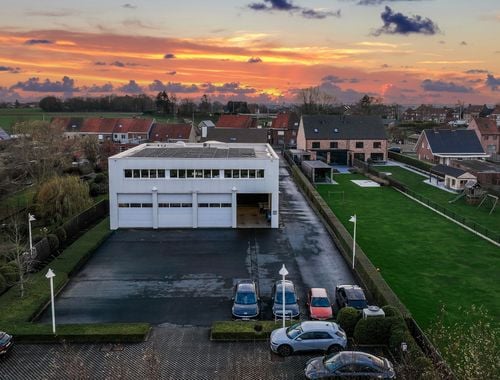                             Magazijn met bureel te koop in Lendelede
