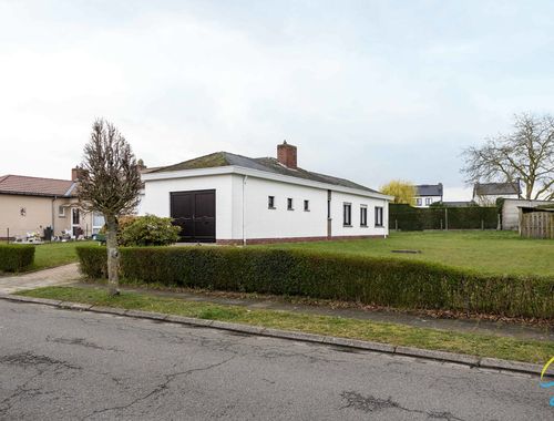                                         Woning te koop in Wichelen, € 260.000
