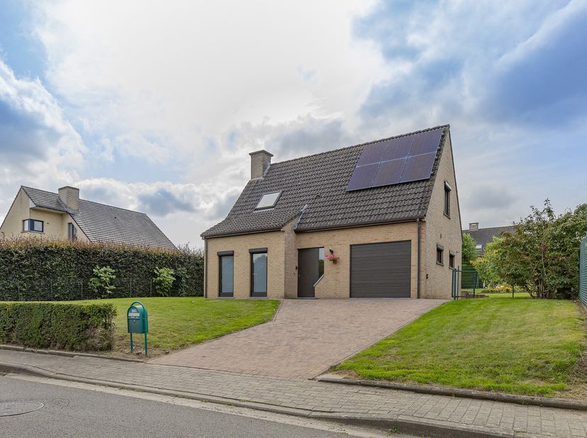 Huis te koop in Broeke 166c,
                    9600 Ronse