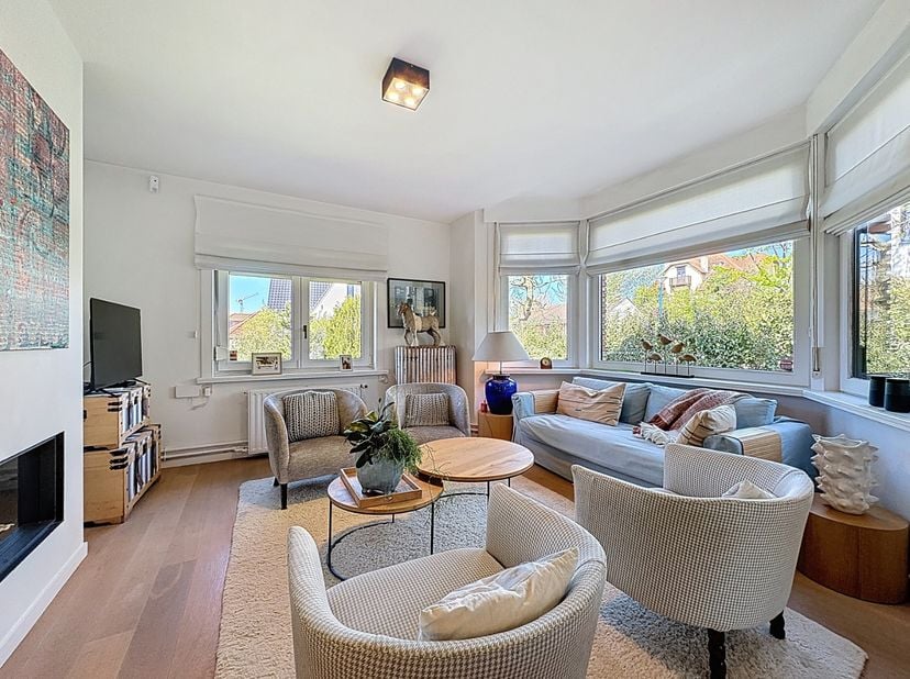 La villa Les Pannicauts bénéficie d'un emplacement idéal, à deux pas du centre-ville et de la plage — un emplacement de choix ! La maison bénéficie d'