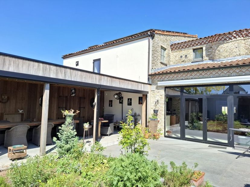Huis te koop in Veerstraat 41,
                    9290 Uitbergen