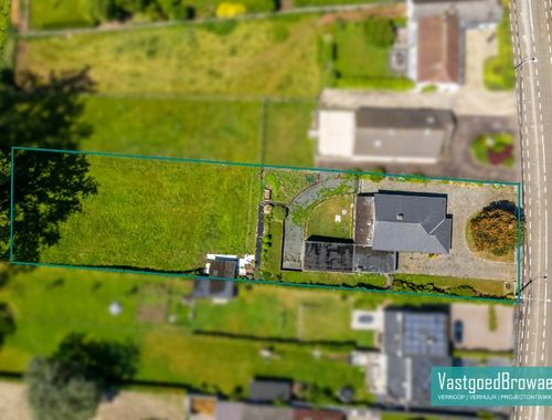                                         Maison à vendre à Sint-Kornelis-Horebeke, € 380.000

