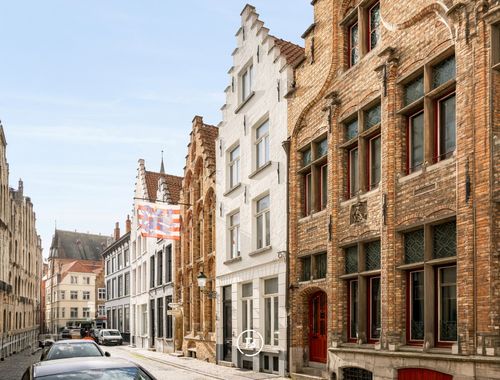                                         Burgerswoning te koop in Brugge, € 1.245.000
