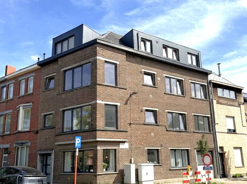 Appartement te koop in Robert Rinskopflaan 45,
                    9050 Gentbrugge