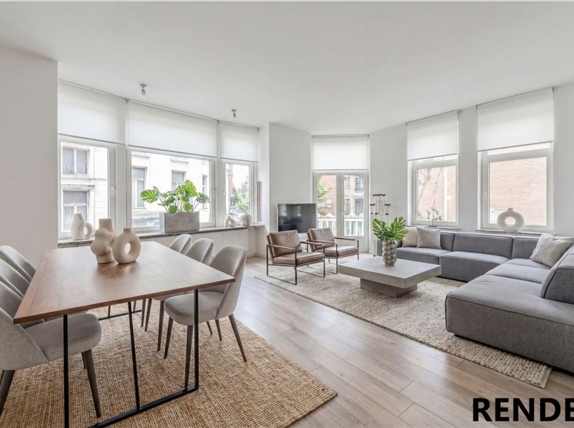 Bent u op zoek naar een appartement met potentieel op een centrale ligging in Aalst? Dan is dit appartement op de tweede verdieping zeker het ontdekke