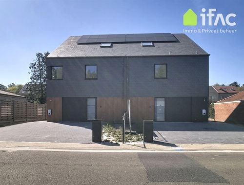                                         Koppelwoning te huur in Huldenberg, € 1.950
