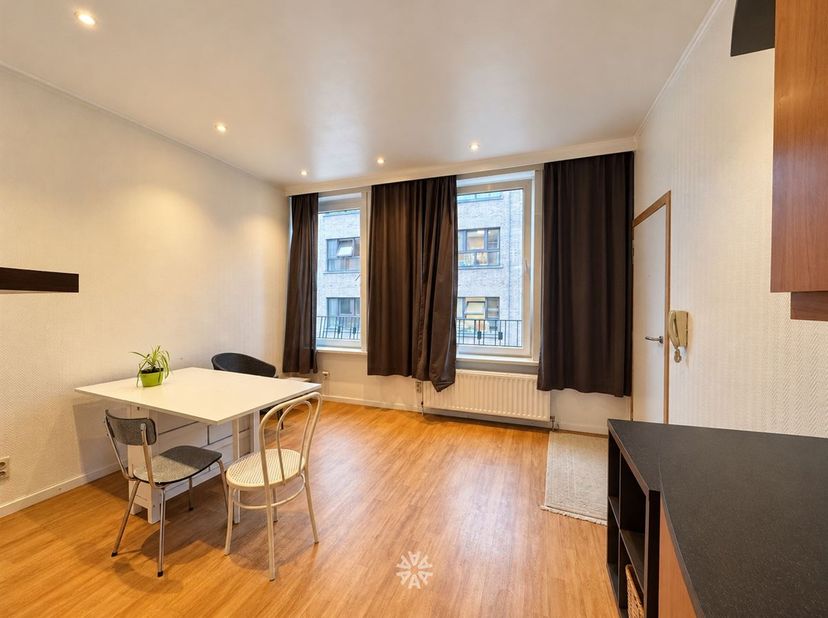 Appartement te huur in Sint-Coletastraat 3 bus 102,
                    9000 Gent