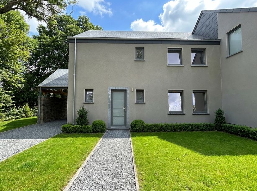 Huis te koop in Samrée 5 C,
                    6982 Samrée