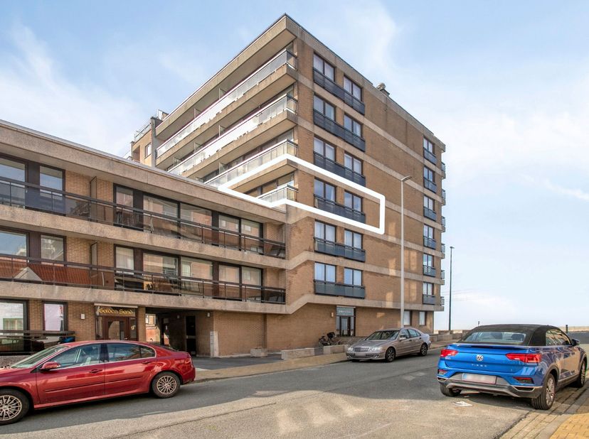 Op de rand van Oostende, wijk Raversijde, bevindt zich dit uitstekend onderhouden appartement met 1 slaapkamer. Met ruim zijdelings zeezicht en panora