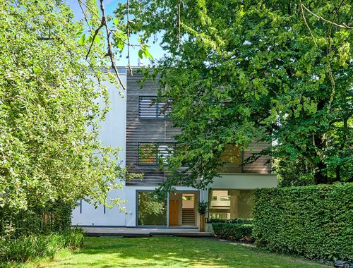                                         Villa te koop in Ukkel, € 1.990.000
