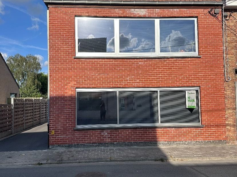Appartement à louer
                    à 8680 Koekelare