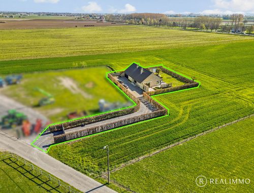                                         Villa à vendre à Espierres, € 625.000
