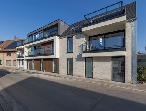                                         Appartement te koop in Meulebeke, € 297.000
