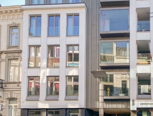                                         Appartement à louer à Gent, € 890
