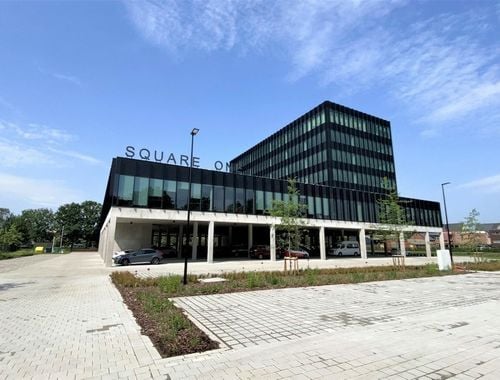                                         Bureaux à louer à Geel, € 5.712,50
