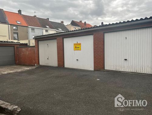                                         Garage à vendre à Roeselare, € 19.500
