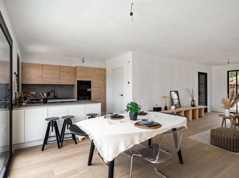 Dans la Guldenbodemlaan à Borgloon, ce nouveau lotissement de petite taille propose un confort de vie contemporain et une situation résidentielle calm