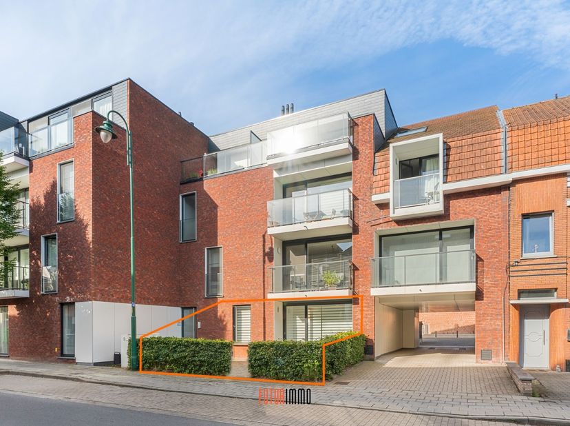 Rust, ruimte en licht aan de rand van Brugge.<br />
<br />
Zoek je een instapklaar appartement (BJ 2017) waar comfort en een vlotte bereikbaarheid han