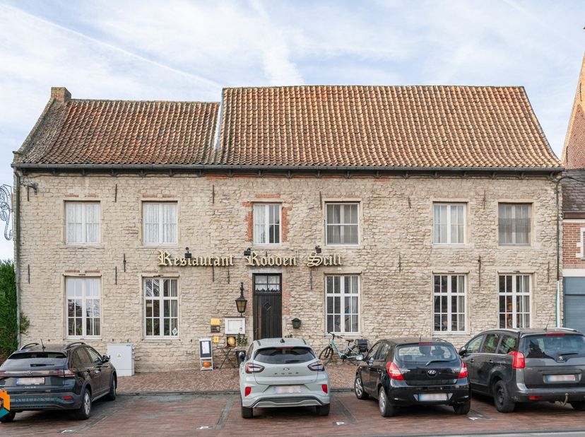Bien professionnel à vendre
                    à 3071 Erps-Kwerps