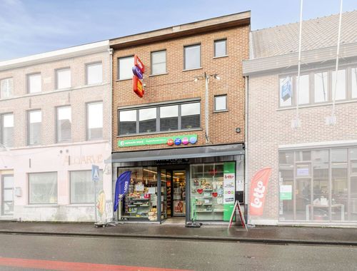                                         Bien commercial avec habitation à vendre à Ingelmunster, € 440.000
