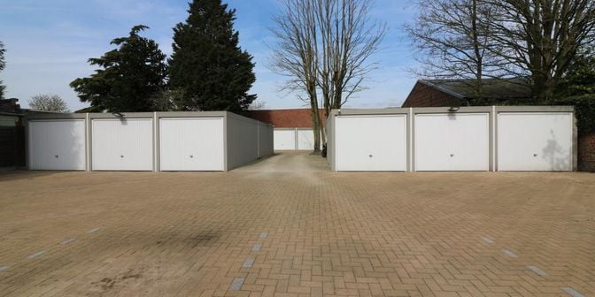 Garage à louer à Molenstraat 166 boîte Gar1, 9900 Eeklo
