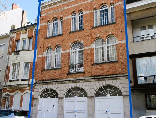                                         Woning te koop in Laken, € 875.000
