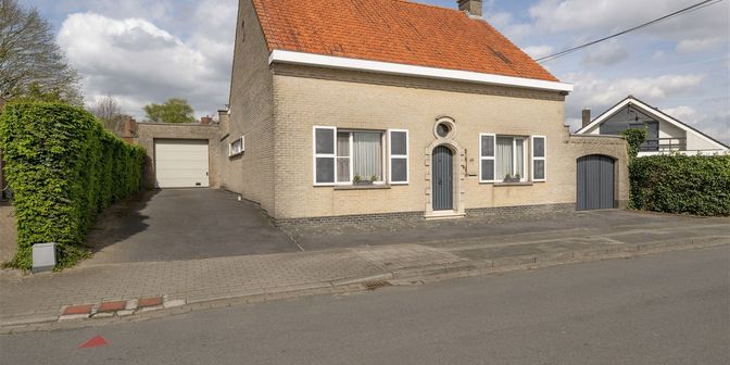 Huis te koop in Karabiniersstraat 46, 8800 Roeselare