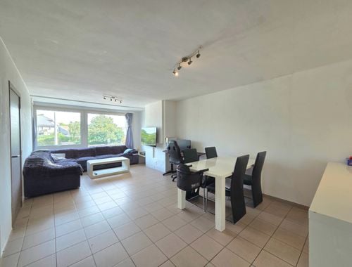                                         Appartement te koop in Eeklo, € 185.000
