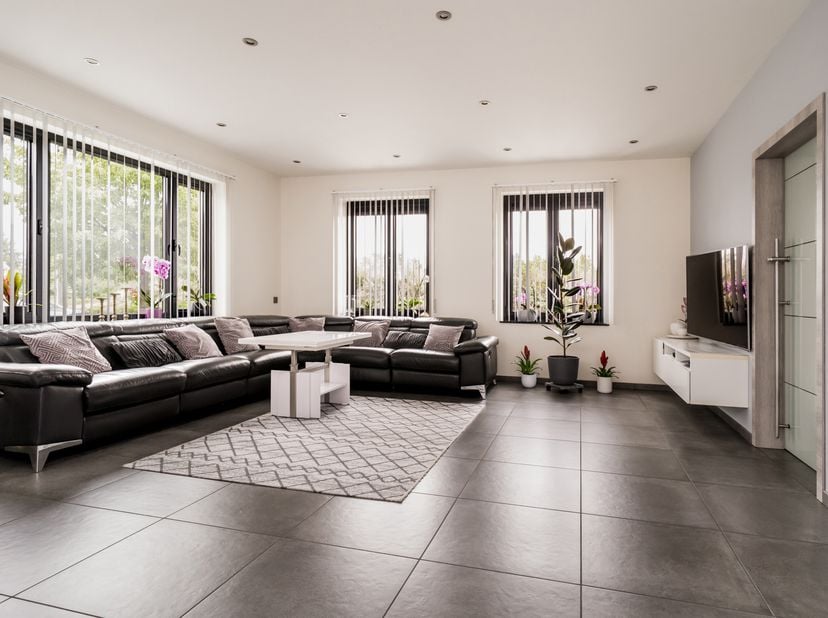 Quares - TREVI Groep presenteert :<br />
Deze prachtige ruime woning werd in 2017 nieuw gebouwd met duurzame en kwalitatieve materialen. De woning wer