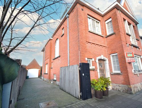                                         Herenwoning te koop in Roeselare, € 675.000
