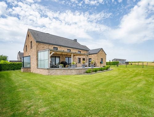                                         Maison à vendre à Buissonville, € 465.000
