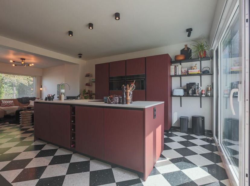 Huis te koop in Beeklaan 12,
                    8530 Harelbeke