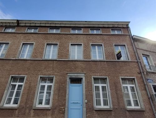                                         Gelijkvloers app. te koop in Braine-le-Château, € 170.000
