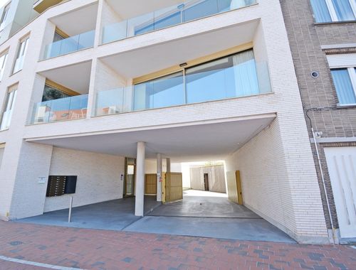                                         Garage te huur in Knokke, € 2.400
