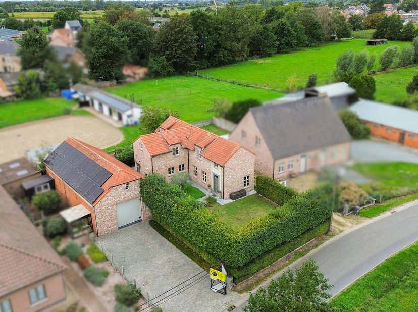 Huis te koop in Hoogstraat 86,
                    9240 Zele