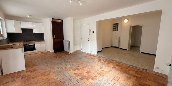 Appartement te huur in Rue du Miroir 14 bus 01, 7000 Mons