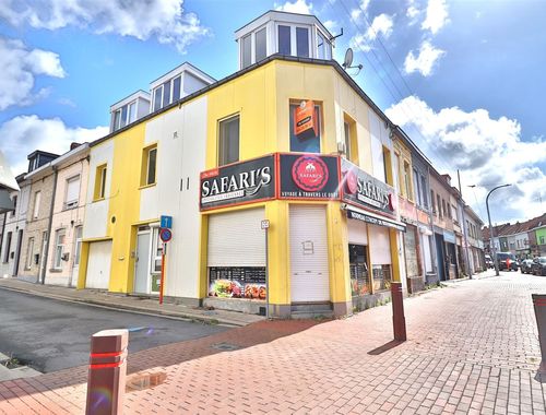                                         Bedrijfsgebouw te koop in Menen, € 220.000
