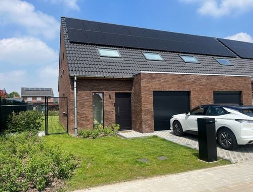                                         Woning te huur in Ingooigem, € 1.075
