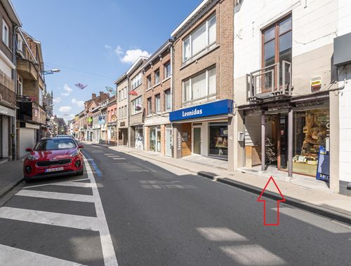                                         Rez-de-chaussée commercial à vendre à Enghien, € 149.500
