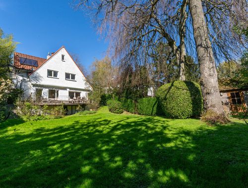                                        Villa te koop in Ukkel, € 1.150.000

